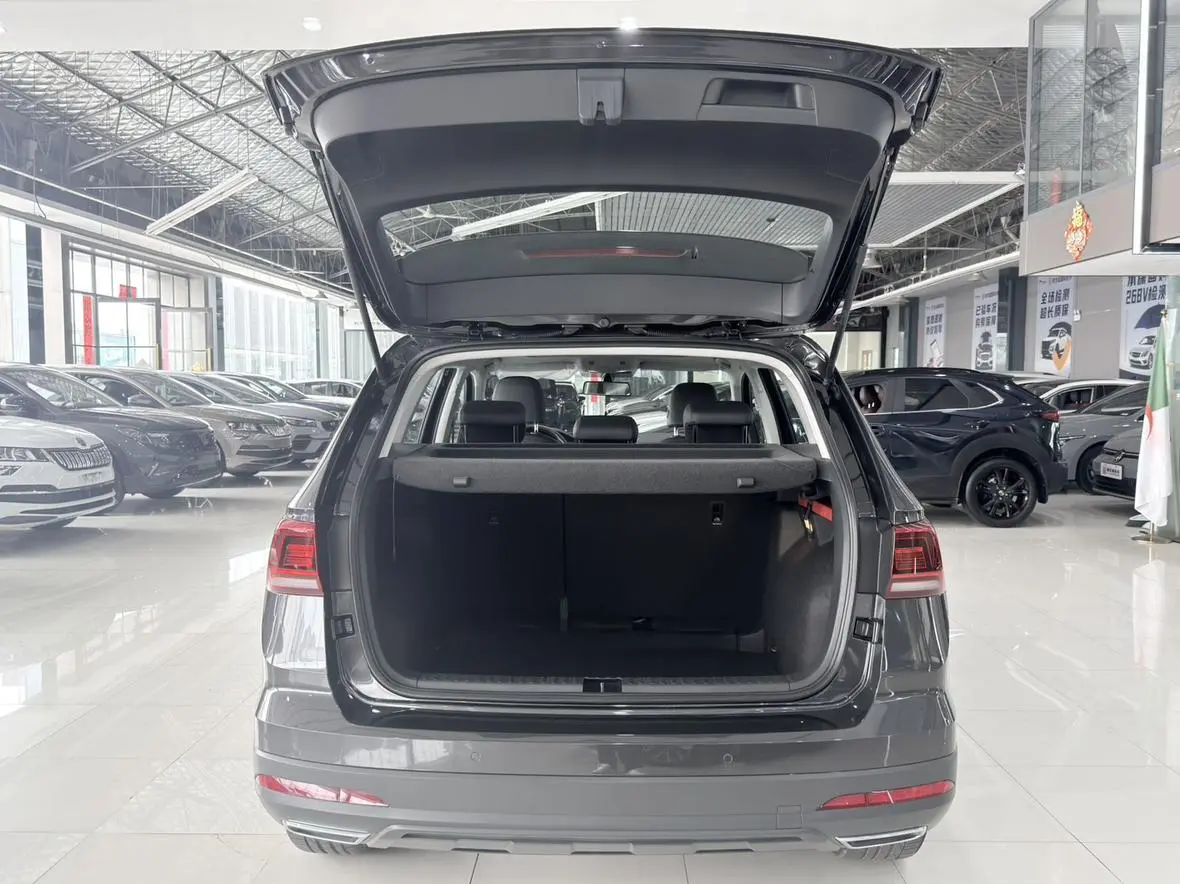 Volkswagen Tharu 2022 280TSI 2WD Luxury