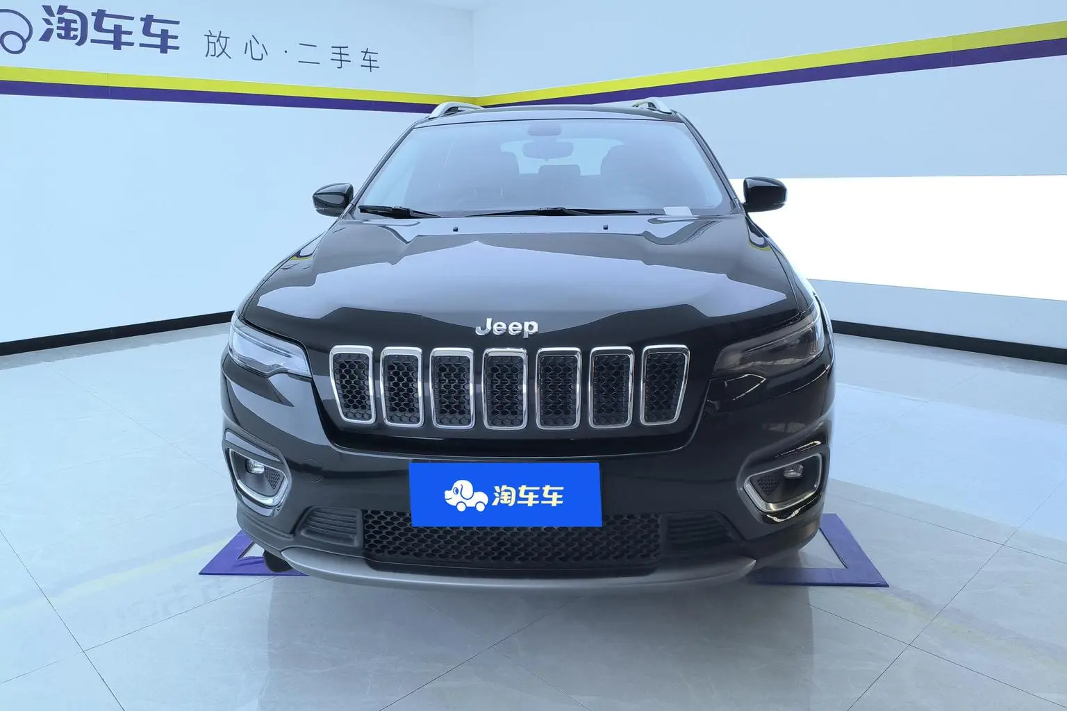 Jeep Cherokee 2020 2.0T 2WD Leading