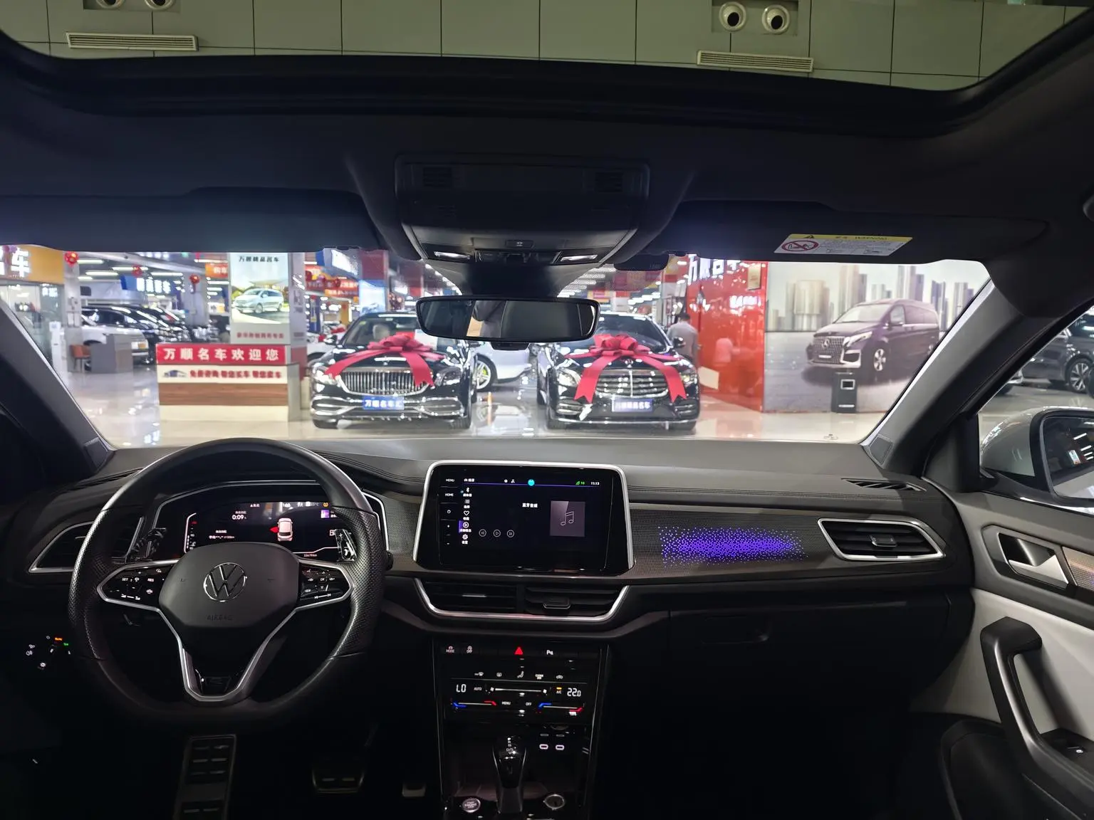 Volkswagen T-Roc 2023 300TSI DSG
