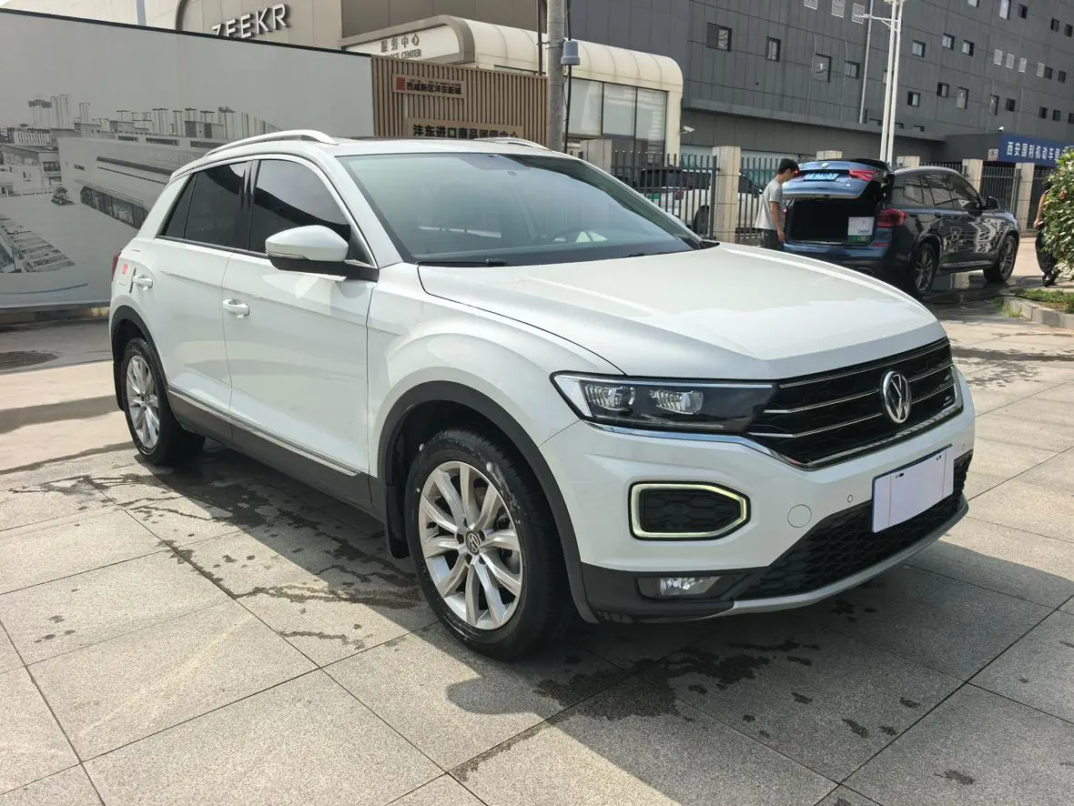 Volkswagen T-Roc 2020 230TSI DSG 2WD Progressive