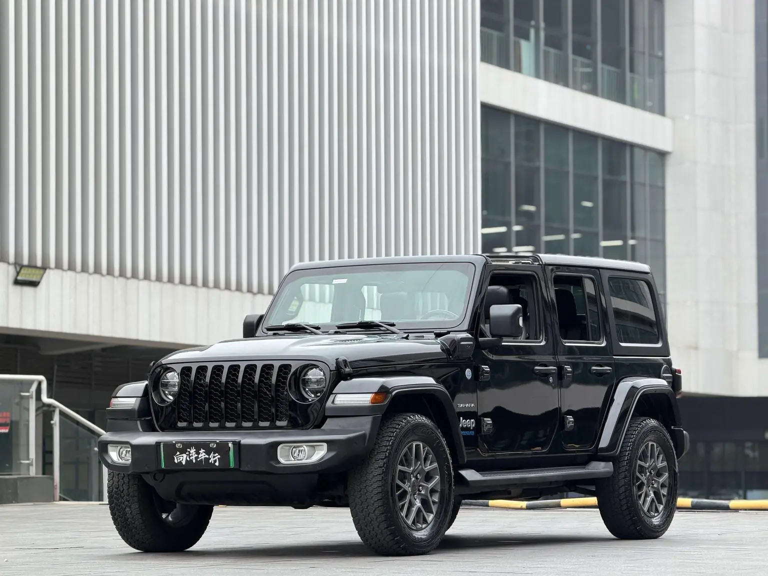 Jeep 2021 2.0T Sahara