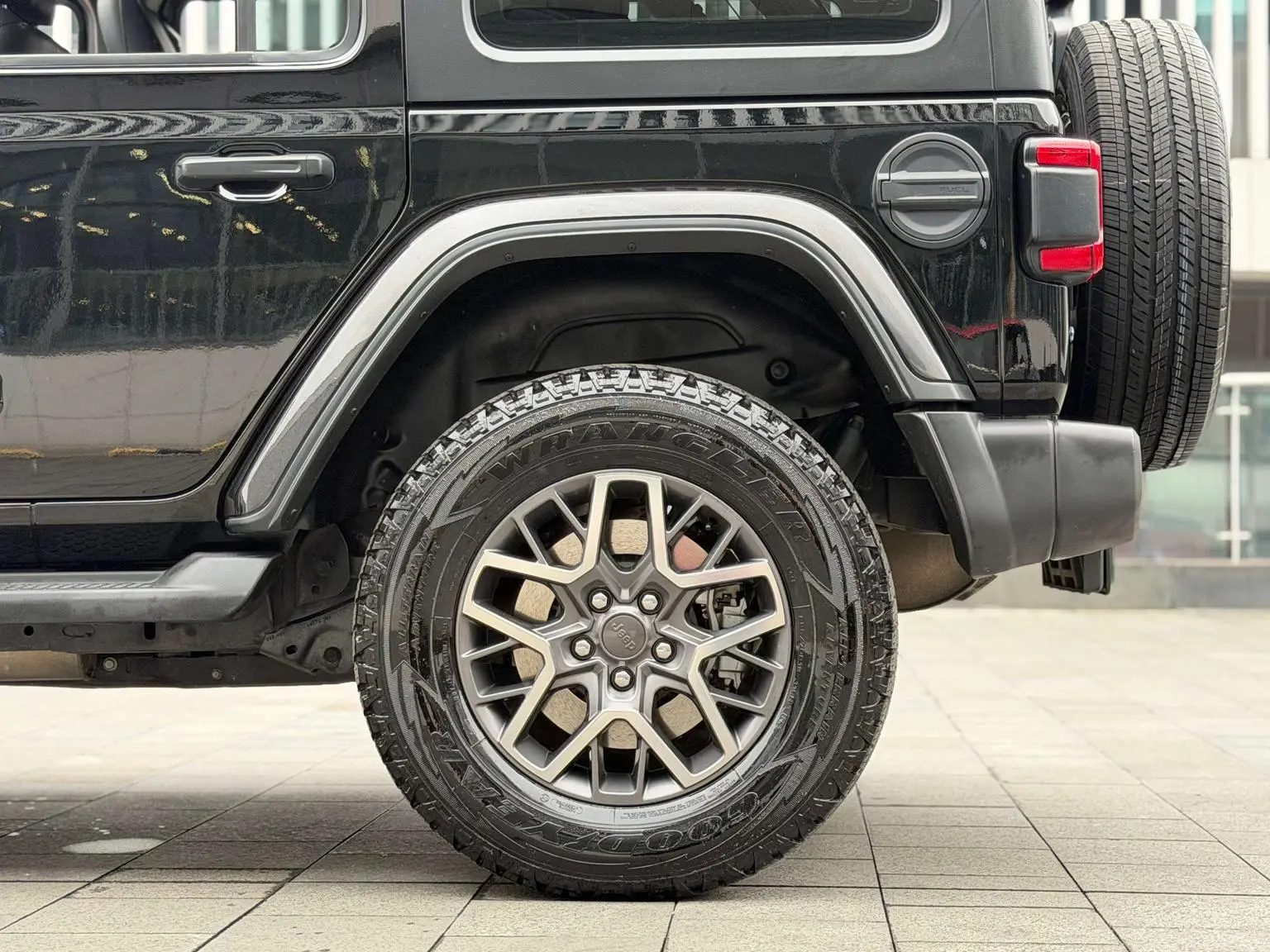 Jeep 2021 2.0T Sahara