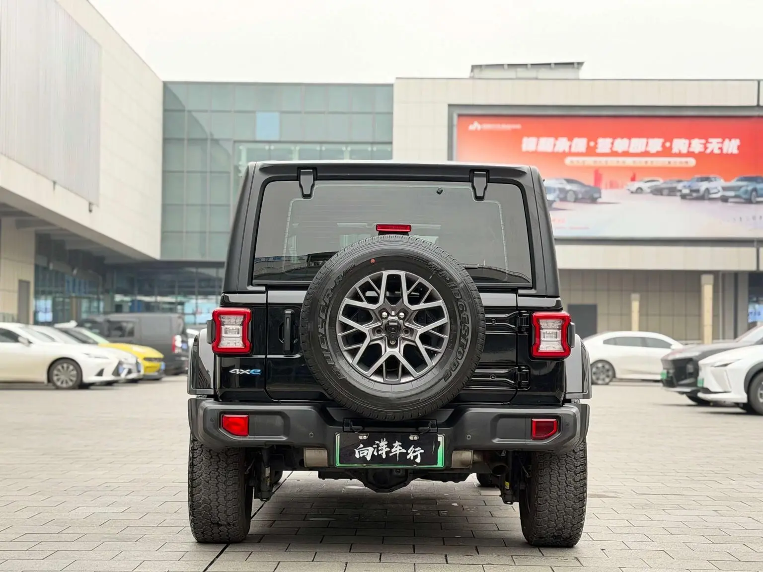 Jeep 2021 2.0T Sahara