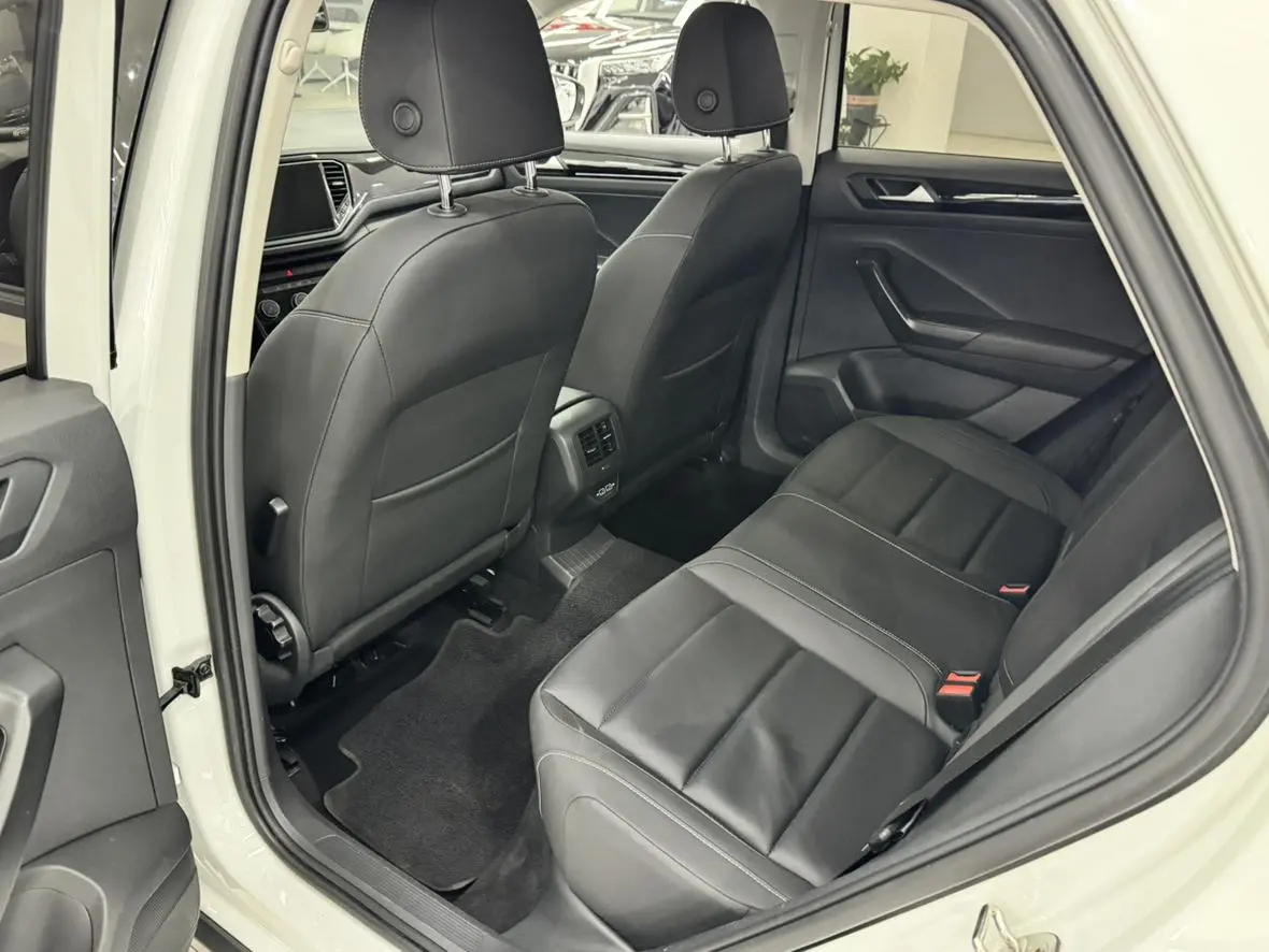 Volkswagen T-Roc 2021 280TSI DSG 2WD Luxury Connected