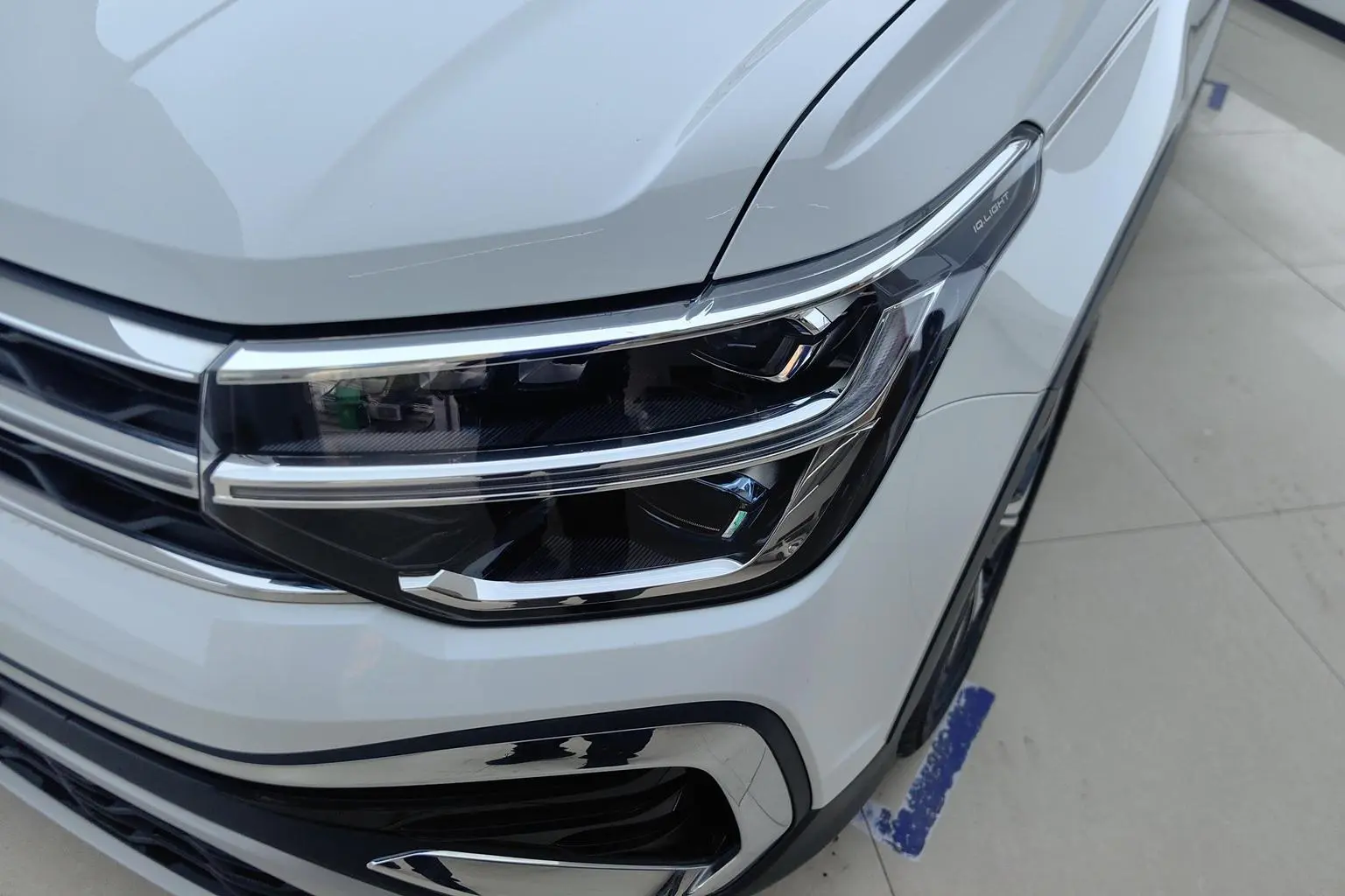 Volkswagen Tharu 2023 300TSI 2WD