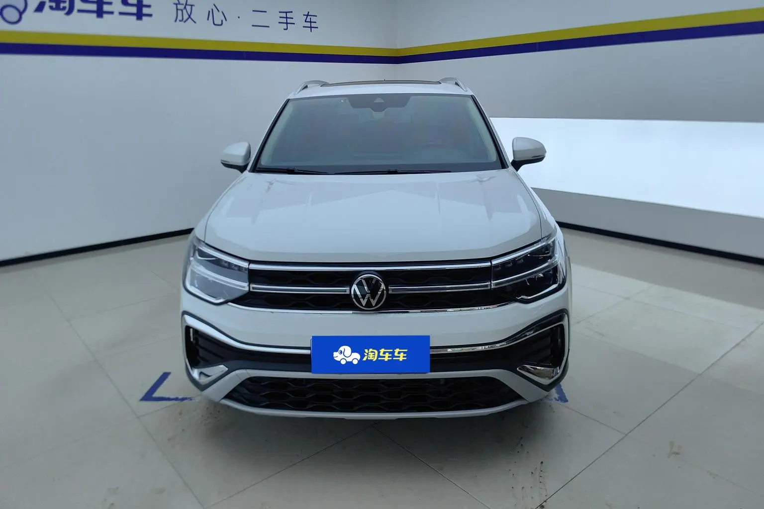 Volkswagen Tharu 2023 300TSI 2WD