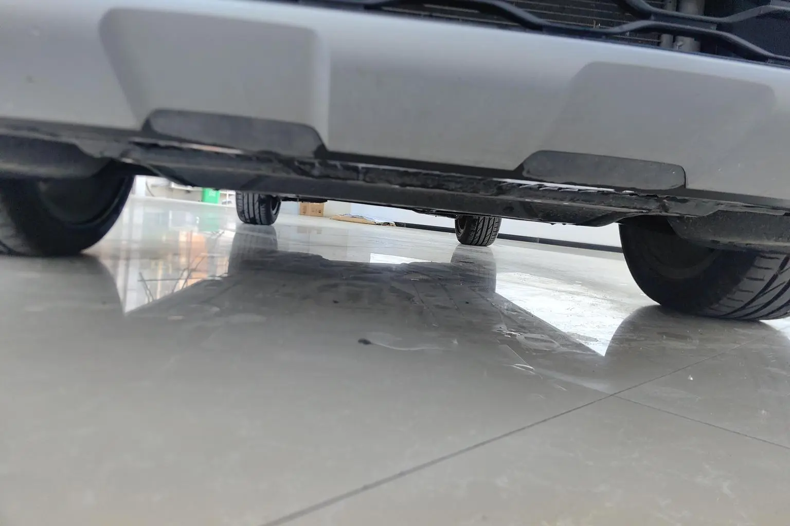 Volkswagen Tharu 2023 300TSI 2WD