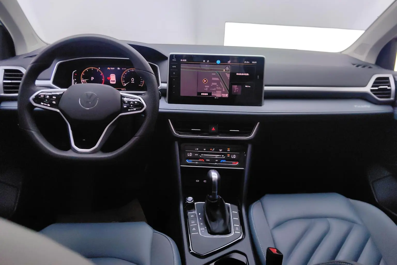 Volkswagen Tharu 2023 300TSI 2WD