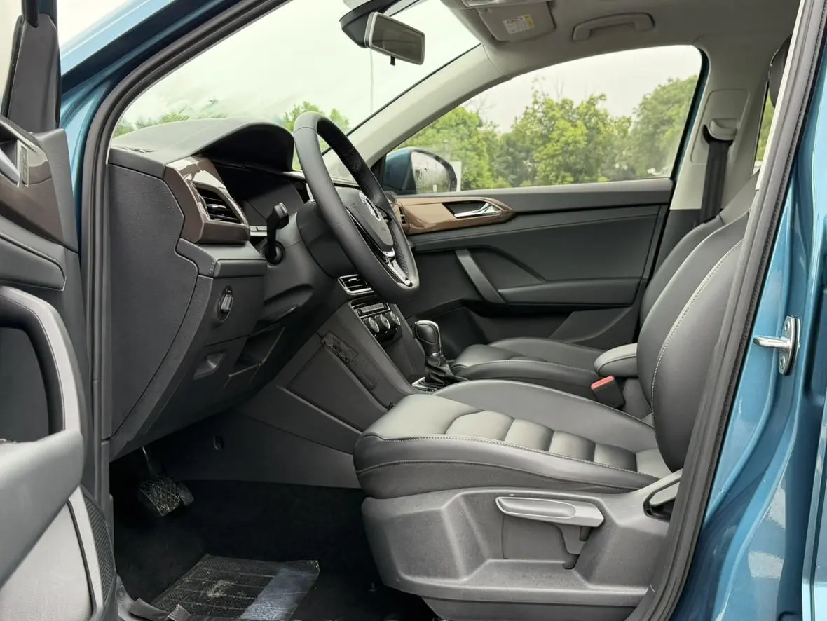 Volkswagen Tharu 2020 280TSI 2WD Comfort China VI
