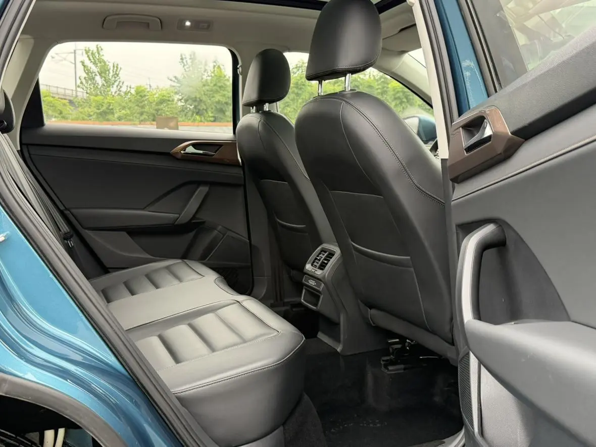Volkswagen Tharu 2020 280TSI 2WD Comfort China VI