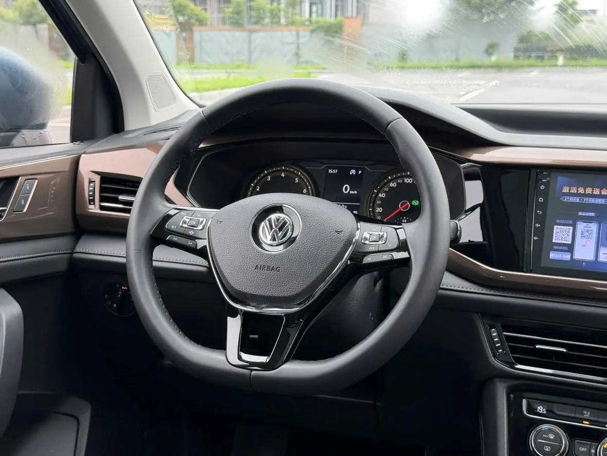 Volkswagen Tharu 2020 280TSI 2WD Comfort China VI