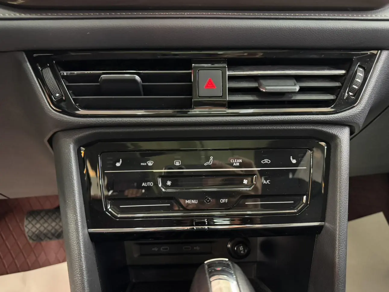 Volkswagen Tharu 2022 280TSI 2WD Luxury