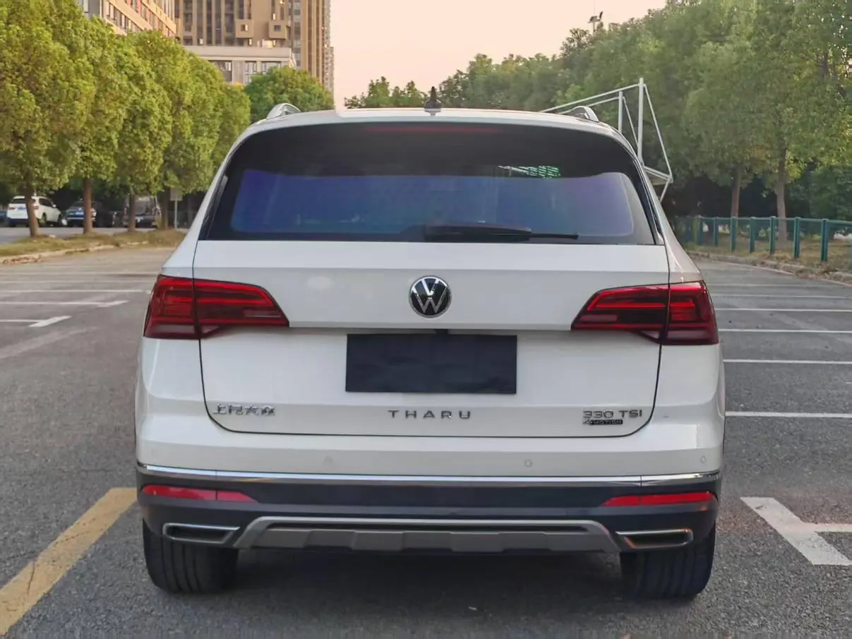 Volkswagen Tharu 2022 330TSI 4WD Luxury