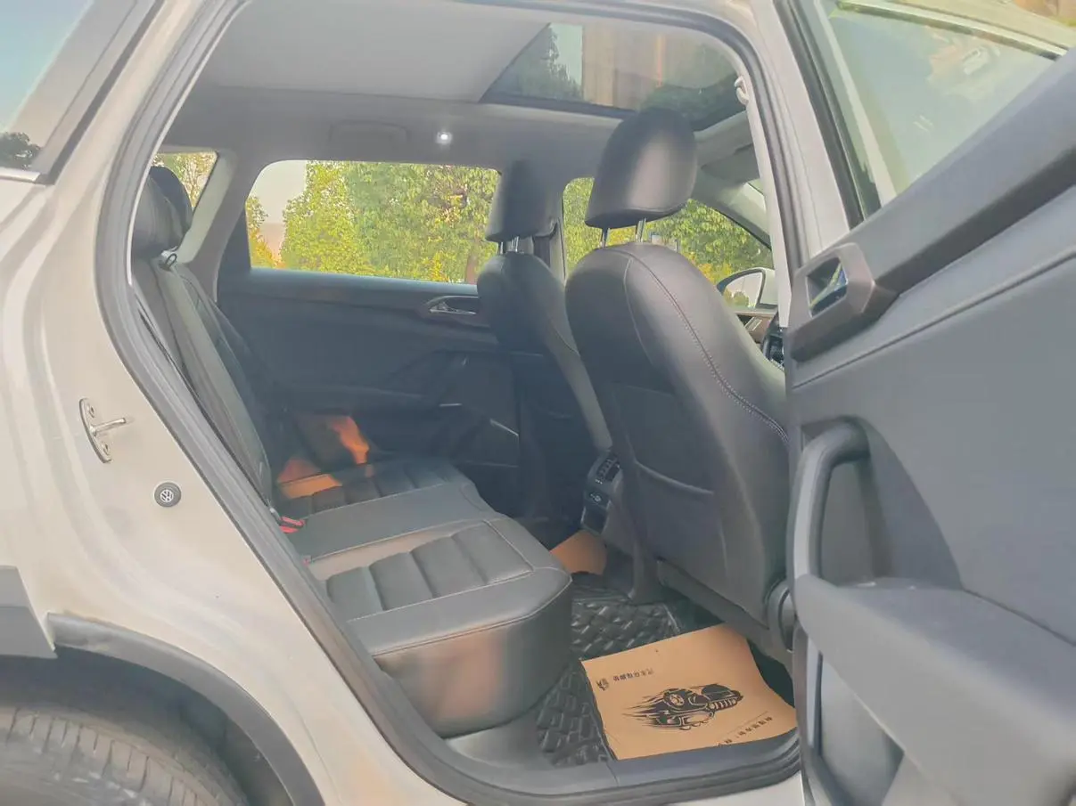 Volkswagen Tharu 2022 330TSI 4WD Luxury