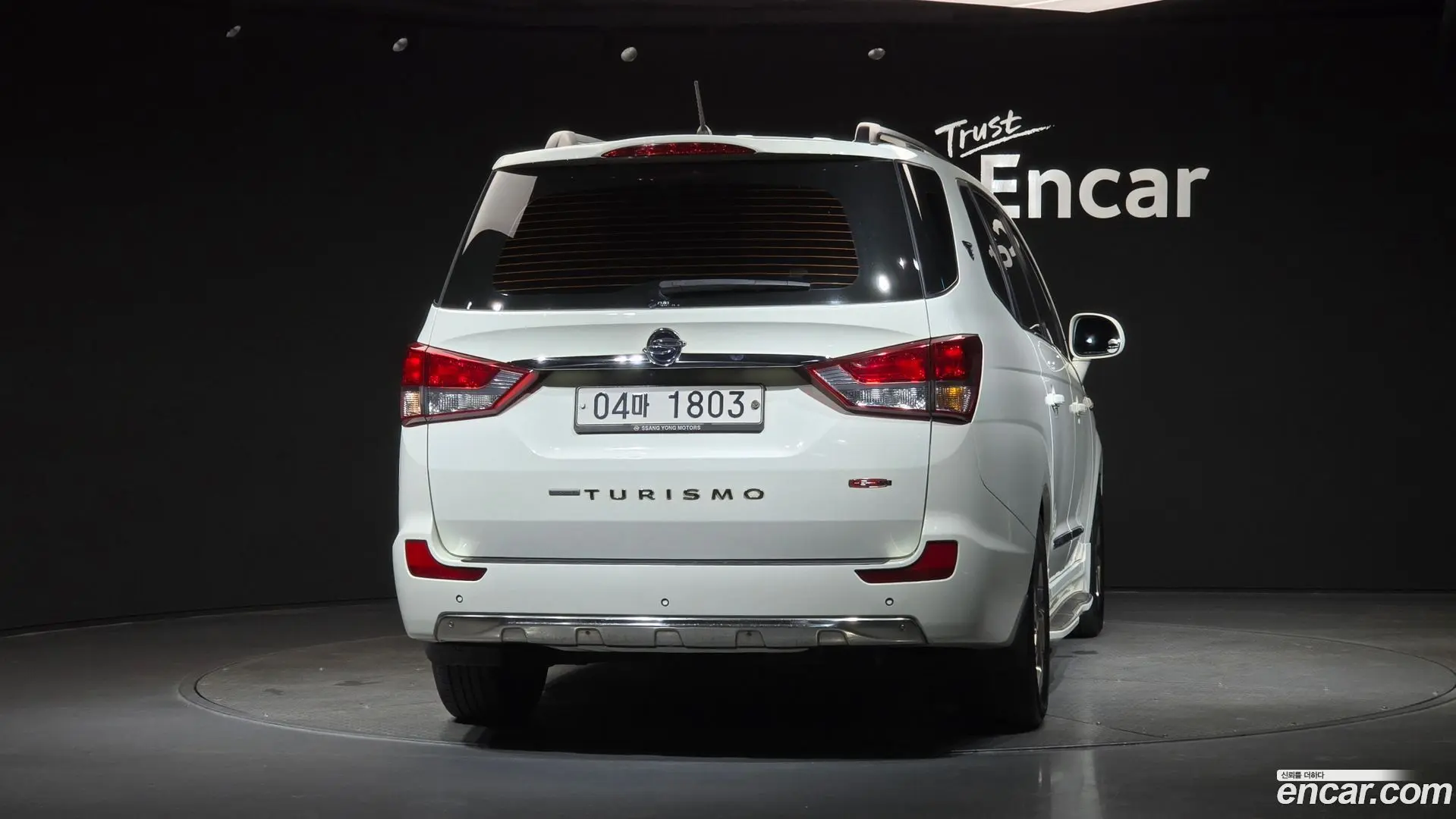 KG Mobility KORANDO 4WD Extreme Sport 9-Seater