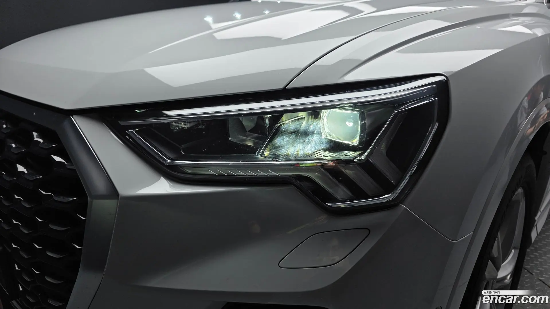 Audi Q3 35 TDI Premium Sportback