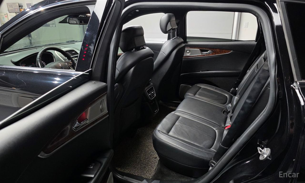Lincoln MKX 2nd generation 2.7 AWD 2017