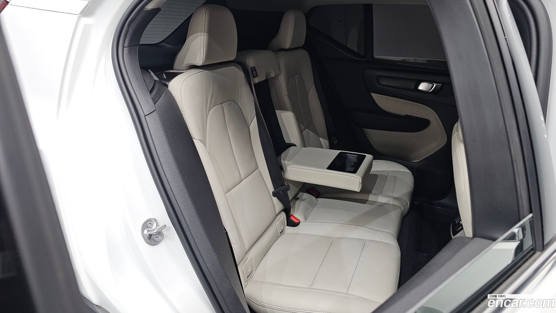 Volvo XC40 B4 Ultra Bright