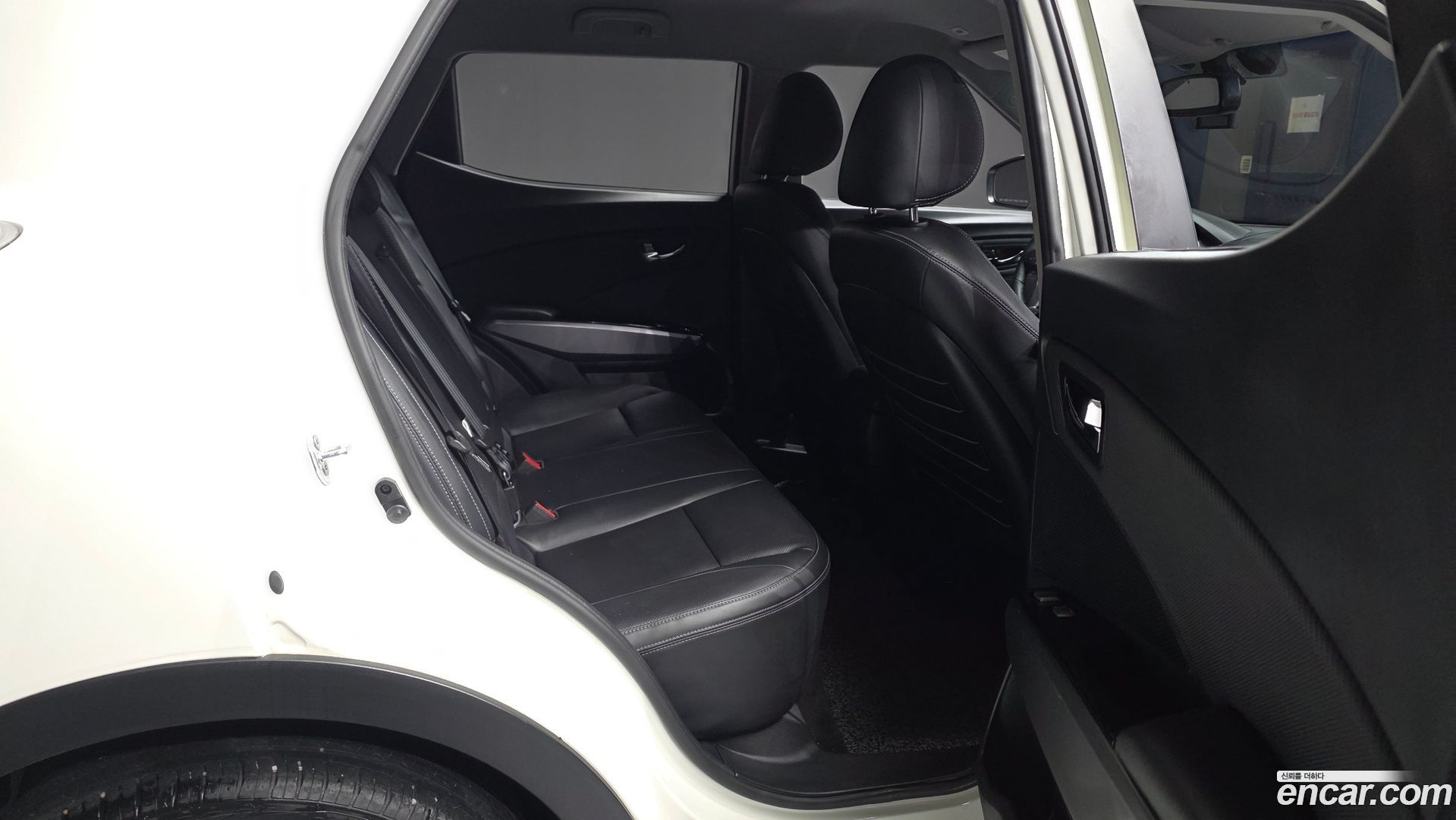 KG Mobility TIBOLI LX 2WD