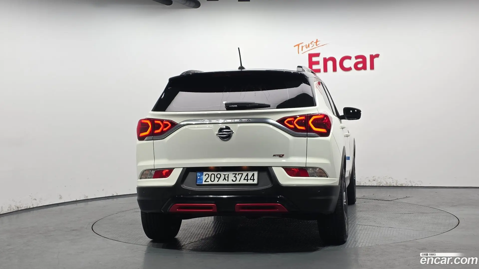 KG Mobility KORANDO Gasoline 1.5 4WD R-Plus