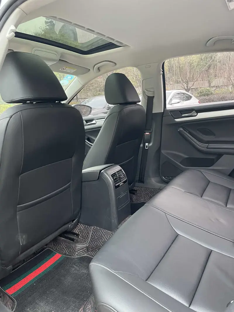 Sagitar 2018 180TSI DSG Premium Edition