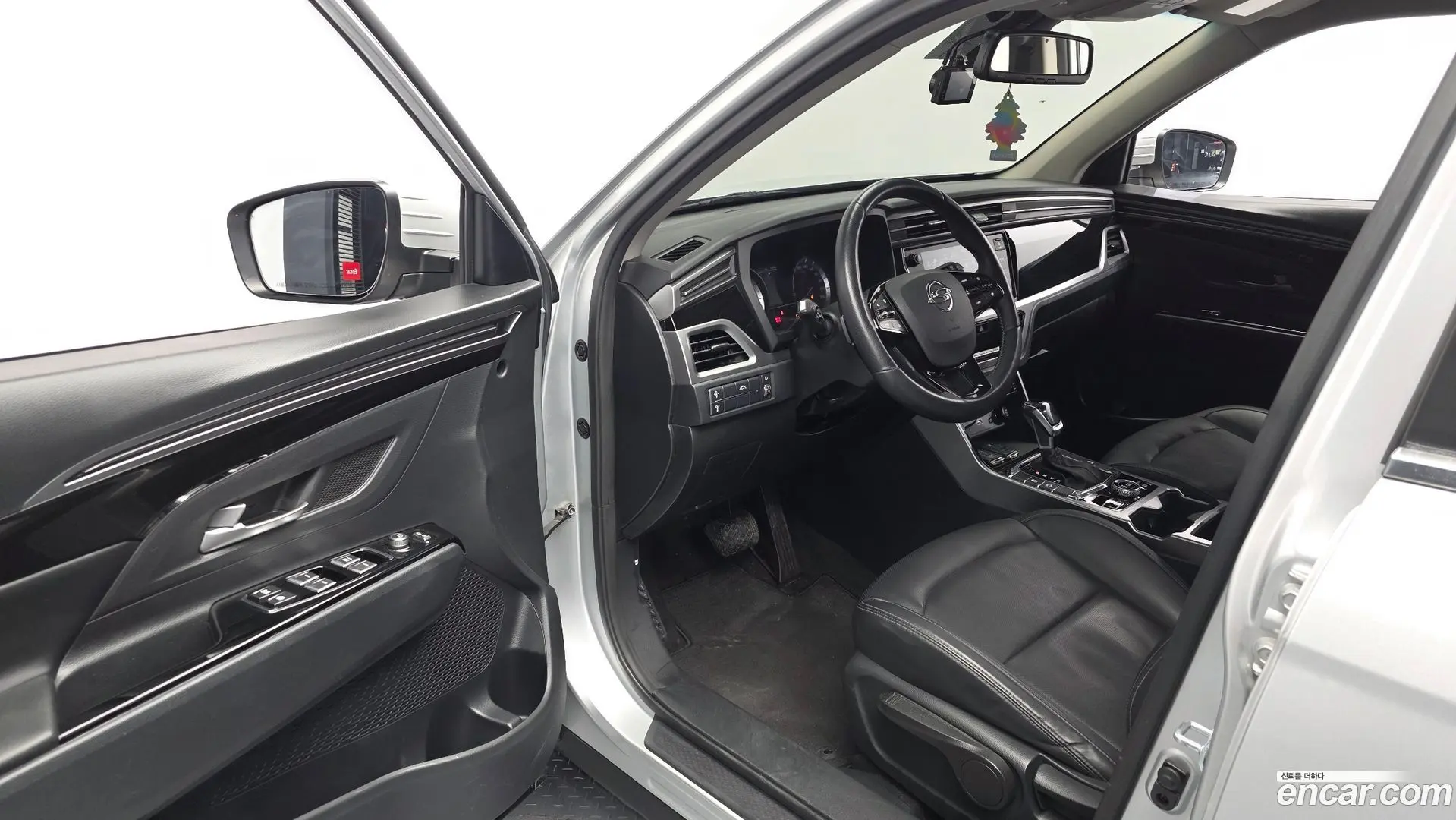 KG Mobility KORANDO Gasoline 1.5 4WD C5