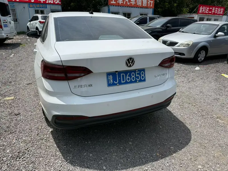 Lavida 2023 facelift 1.5L automatic Deyi version