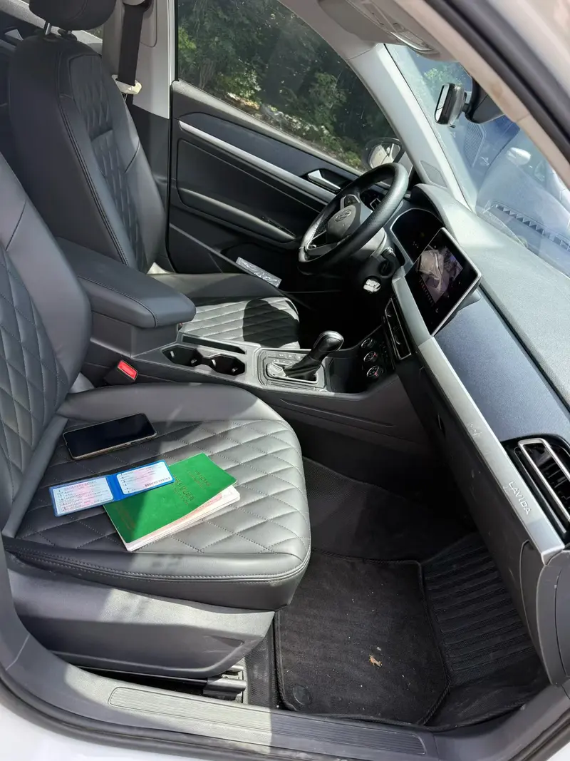 Lavida 2023 facelift 1.5L automatic Deyi version
