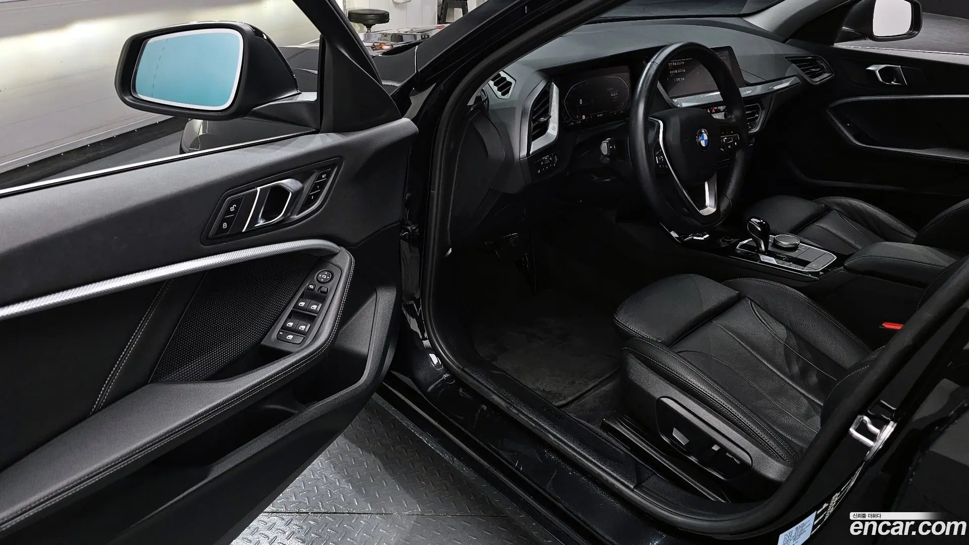 BMW 1-Series 120i Advantage