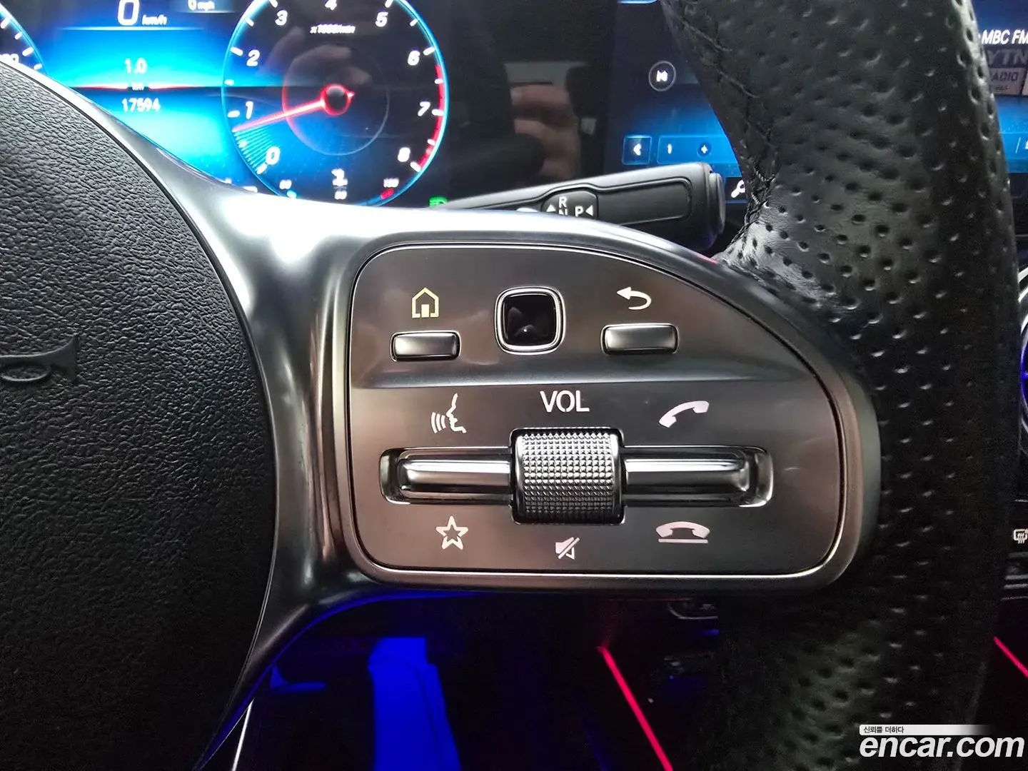 Mercedes-Benz GLA-Class GLA250 4MATIC 2023