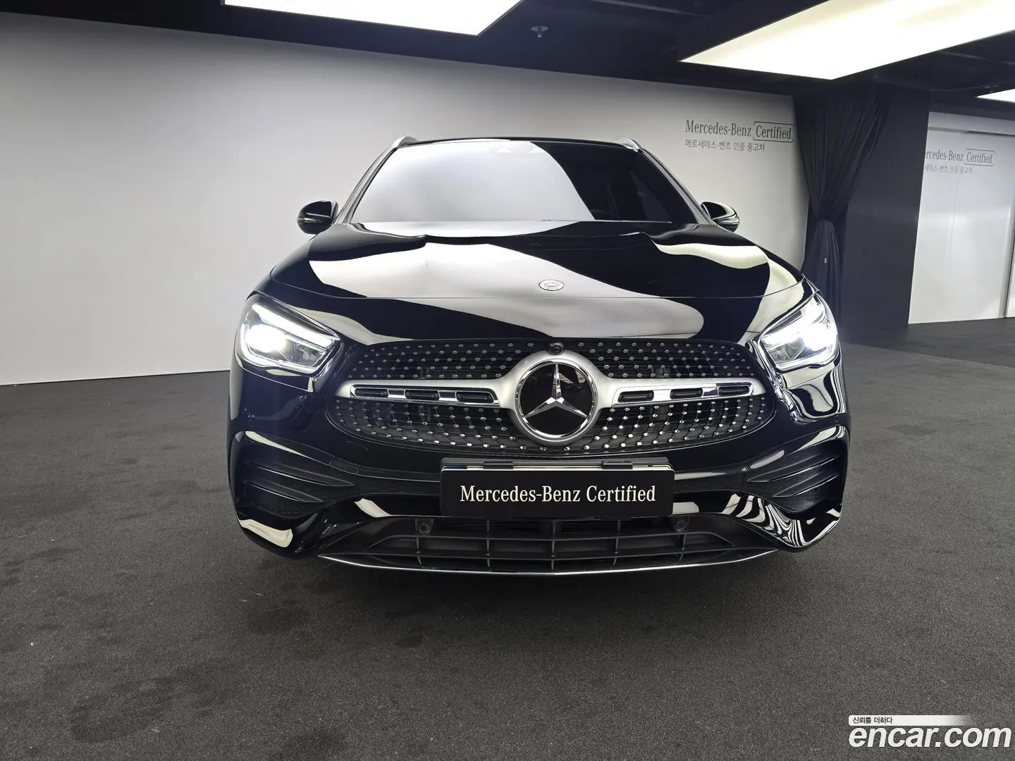Mercedes-Benz GLA-Class GLA250 4MATIC 2023