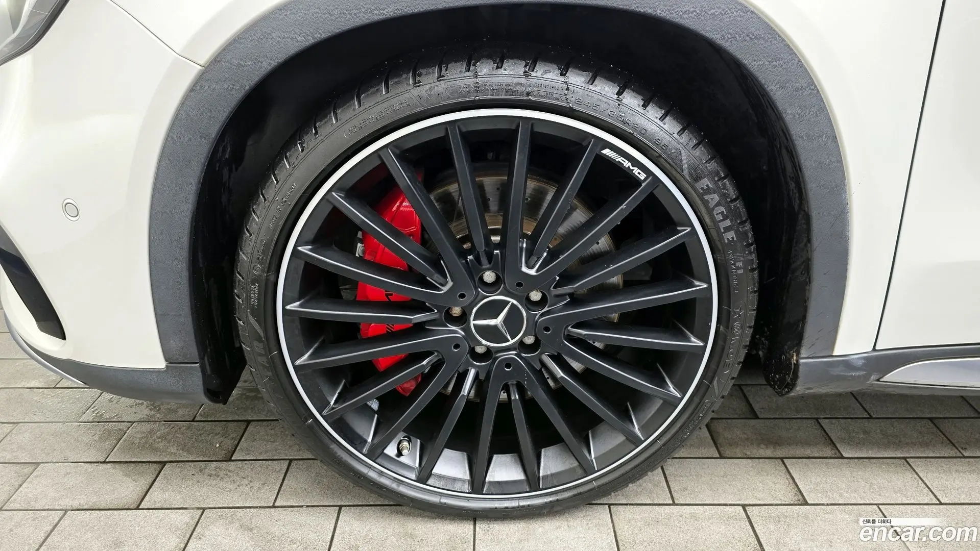 Mercedes-Benz GLA-Class GLA45 AMG 4MATIC 2017