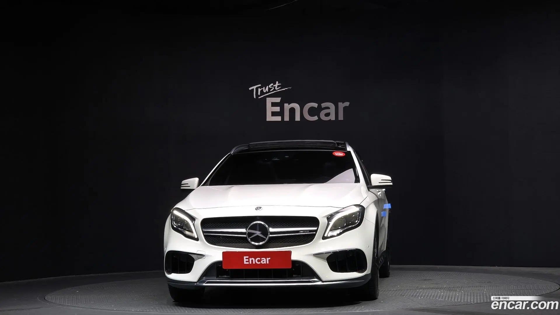 Mercedes-Benz GLA-Class GLA45 AMG 4MATIC 2017