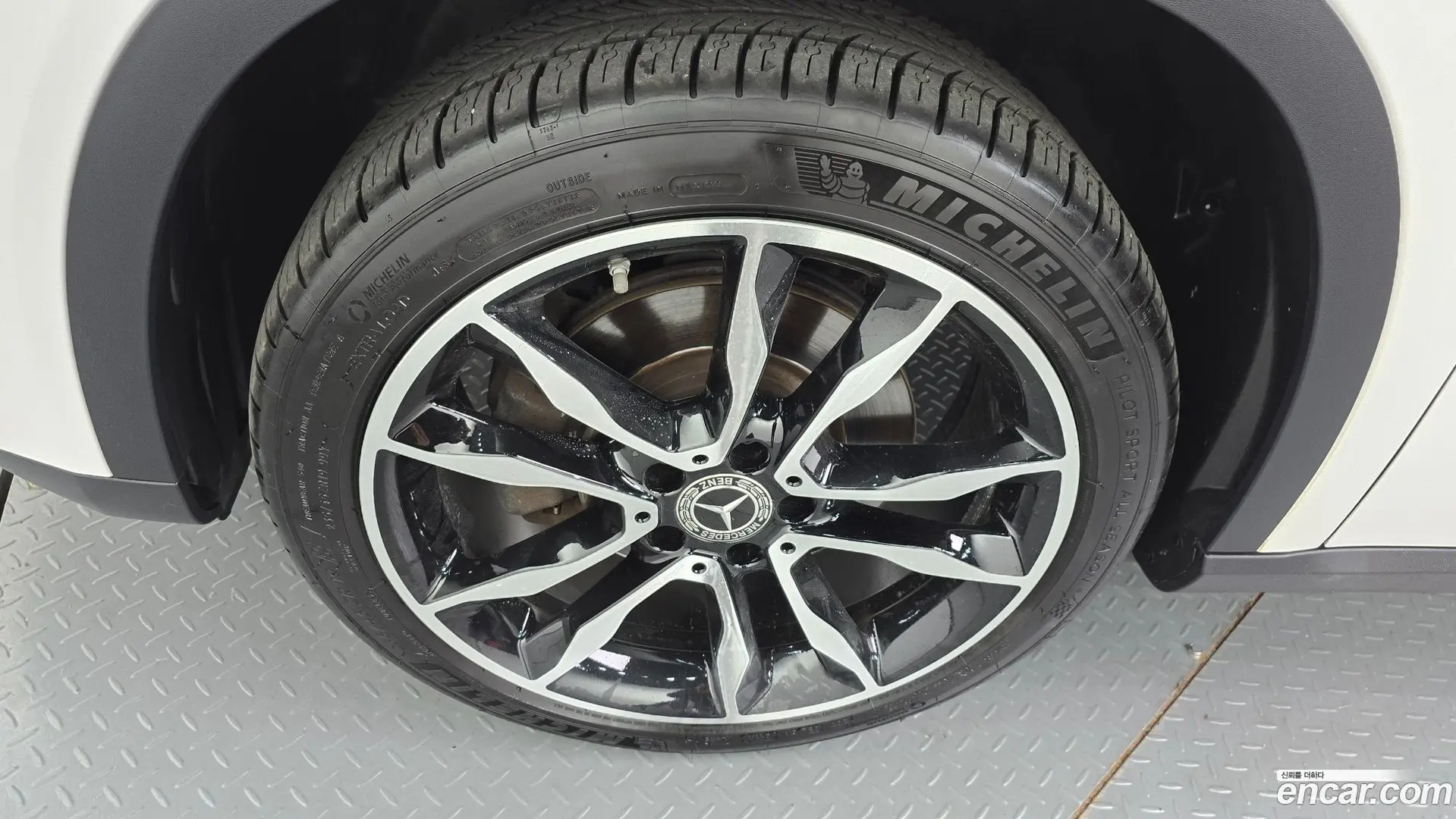 Mercedes-Benz GLA-Class GLA250 4MATIC 2020