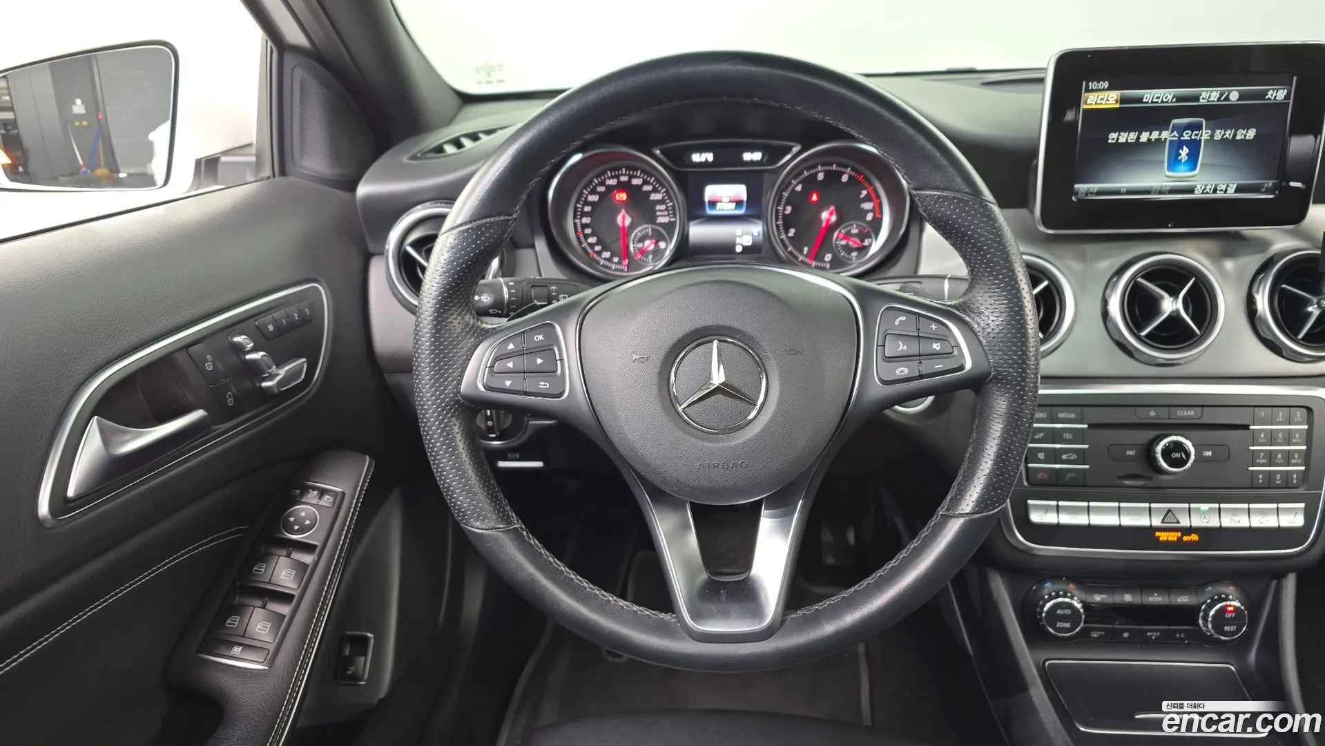 Mercedes-Benz GLA-Class GLA250 4MATIC 2020