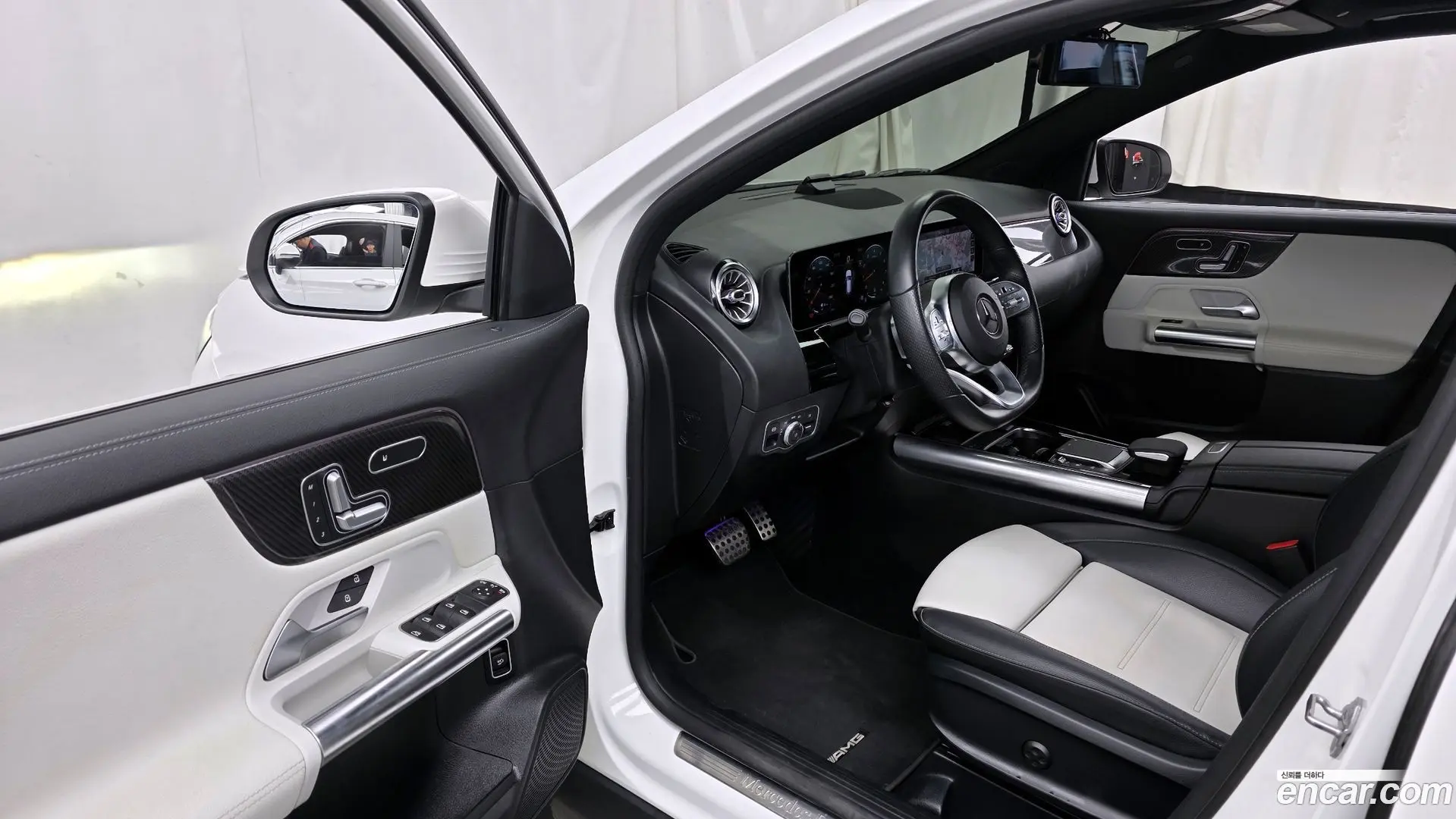 Mercedes-Benz GLA-Class GLA250 4MATIC 2020