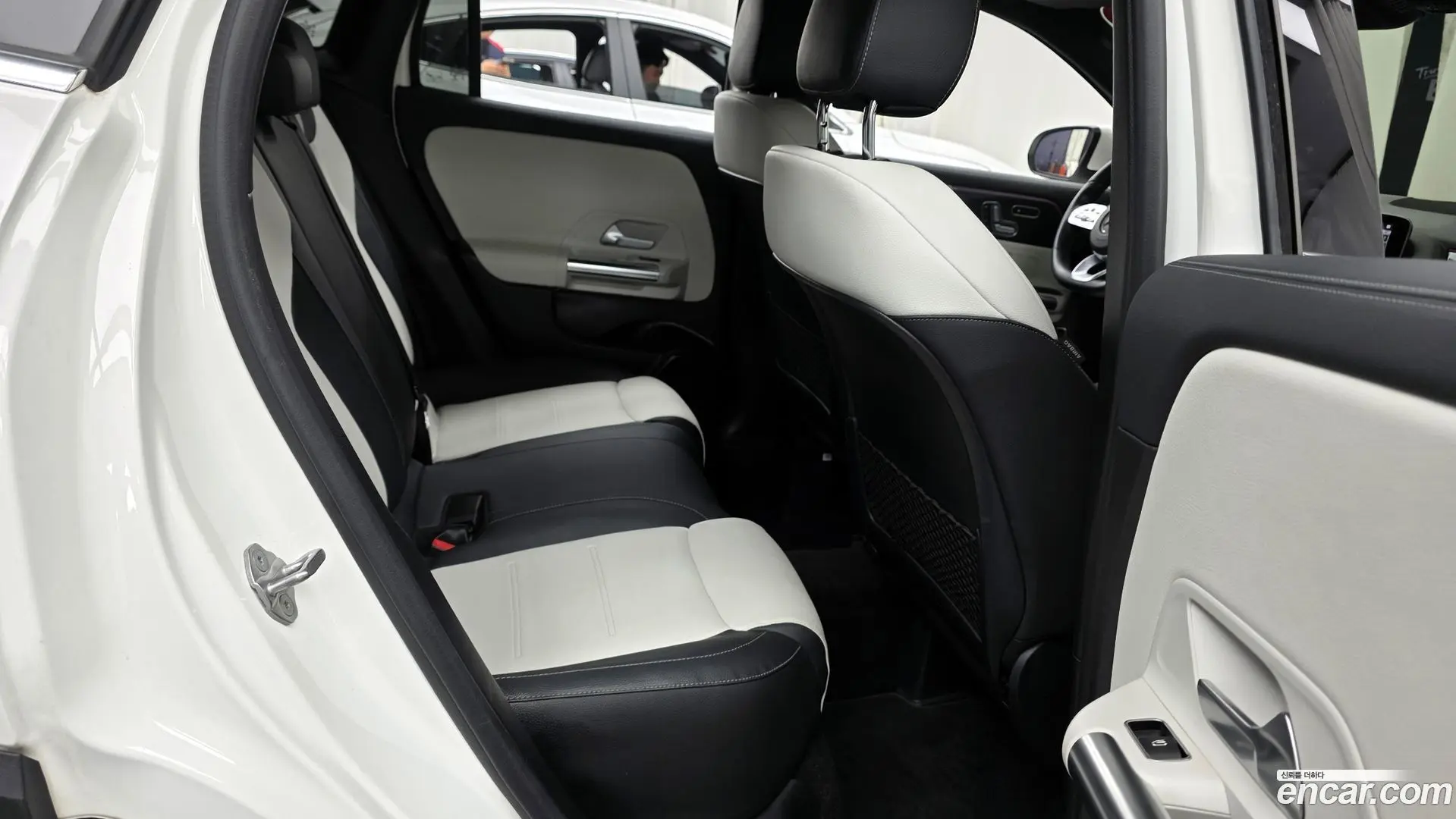 Mercedes-Benz GLA-Class GLA250 4MATIC 2020