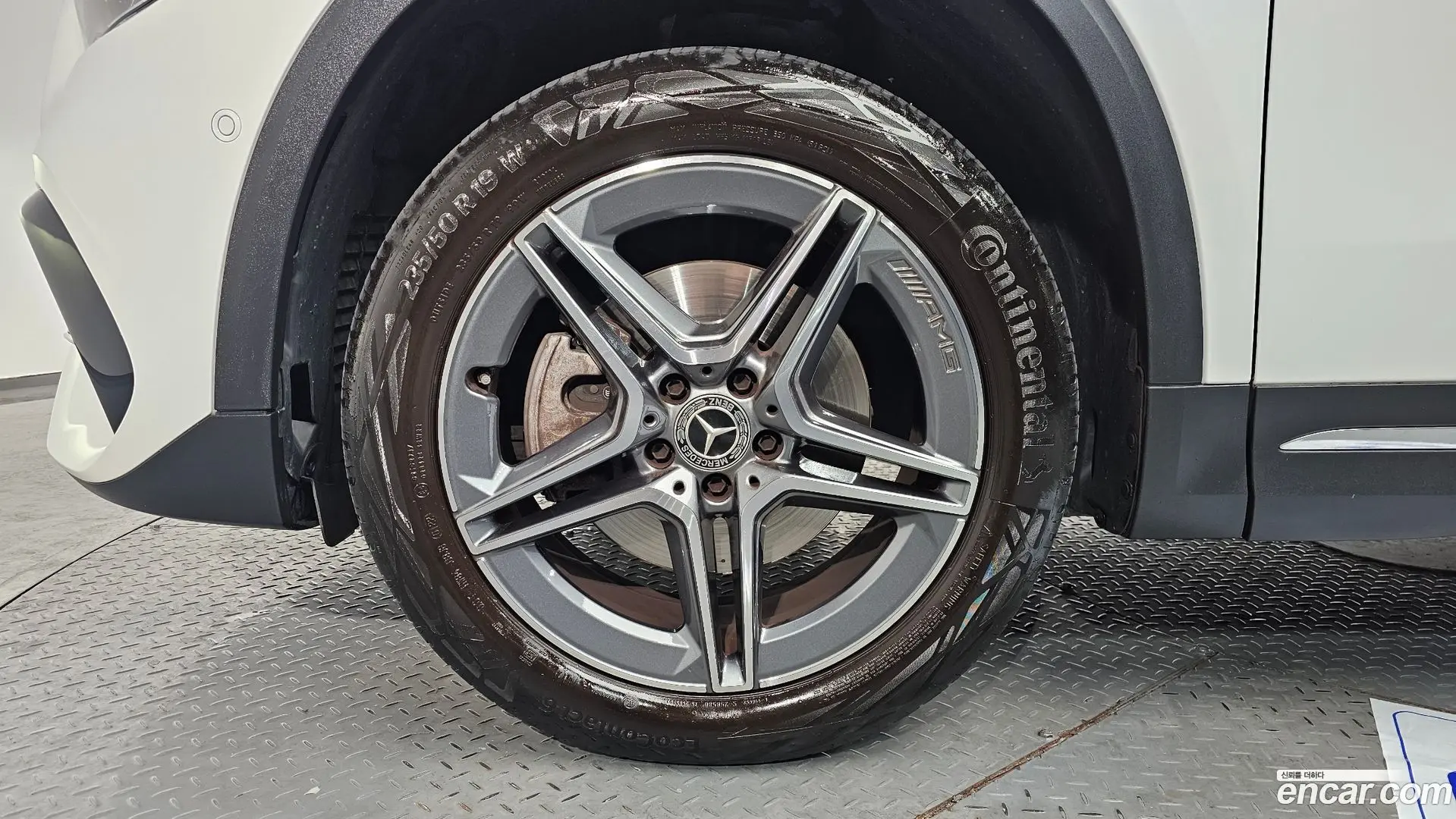 Mercedes-Benz GLA-Class GLA250 4MATIC 2020