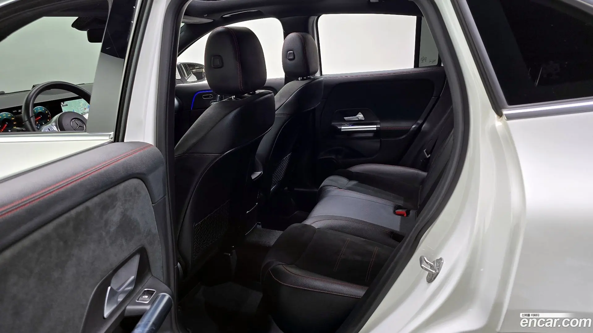 Mercedes-Benz GLA-Class GLA250 4MATIC 2020