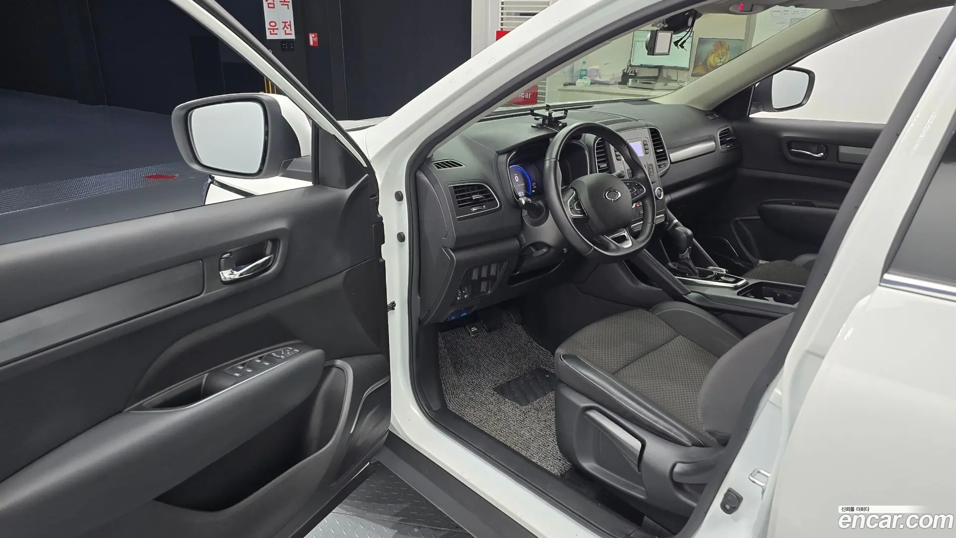Renault Korea QM6 2.0 LPe Van 2WD