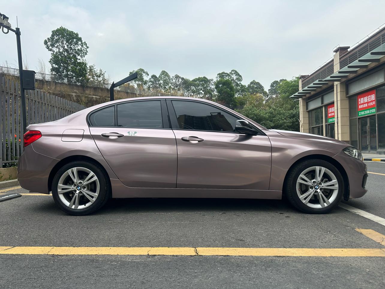 BMW 1 Series 2018 118i Design Package