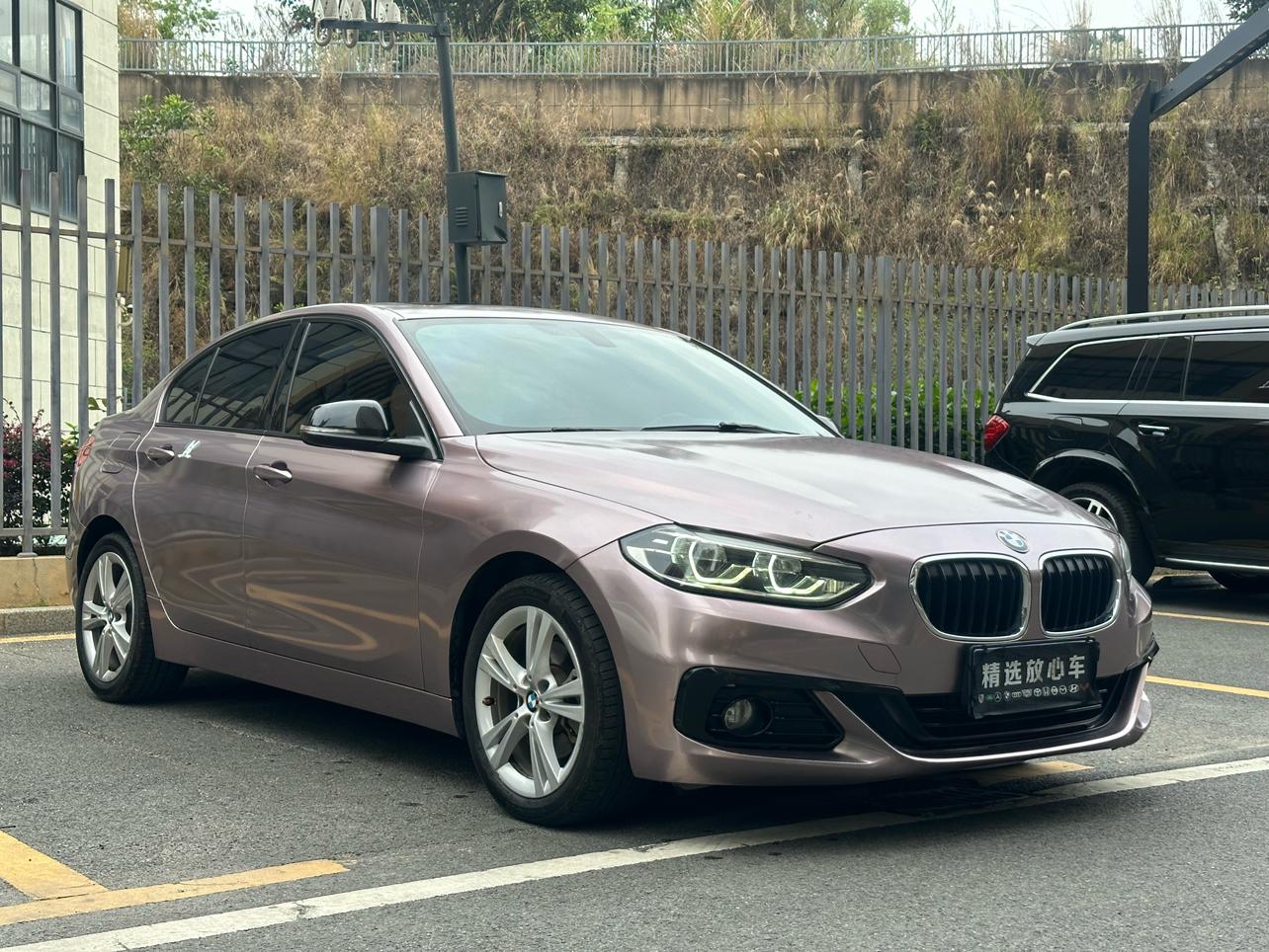 BMW 1 Series 2018 118i Design Package