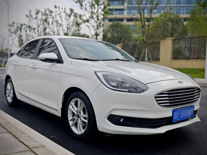 Forex 2019 facelift 1.5L automatic enjoyment type National V
