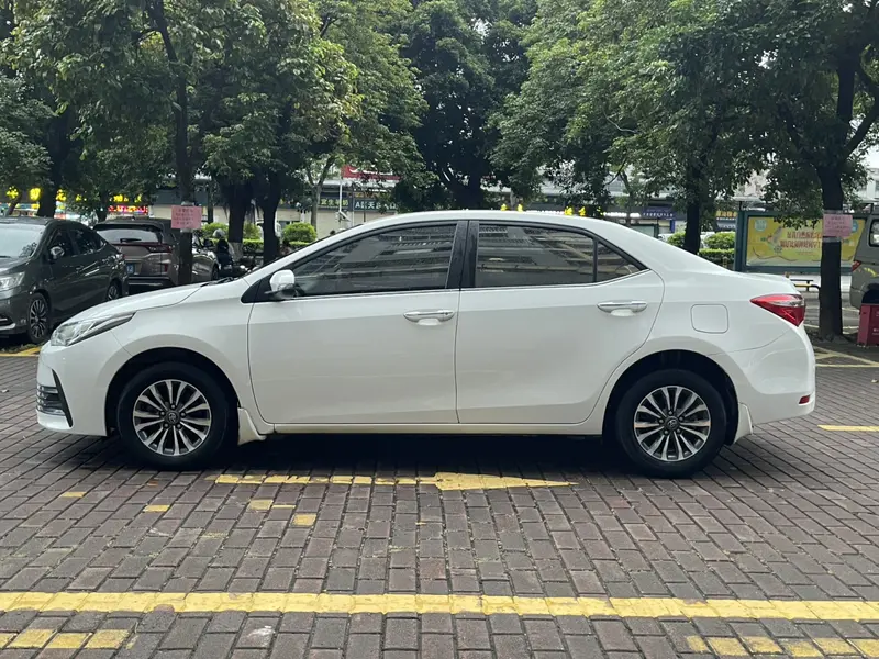 Corolla 2017 facelift 1.2T S-CVT GL-i National V