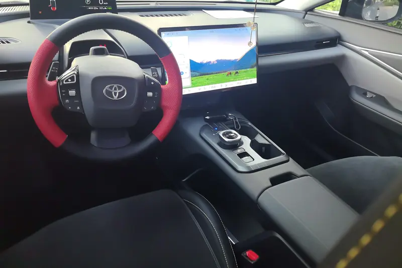 Toyota bZ5 2025 550 PRO