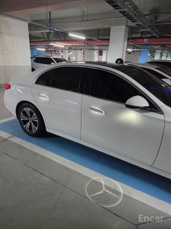 Mercedes E-Class W214 E200 Avantgarde 2025