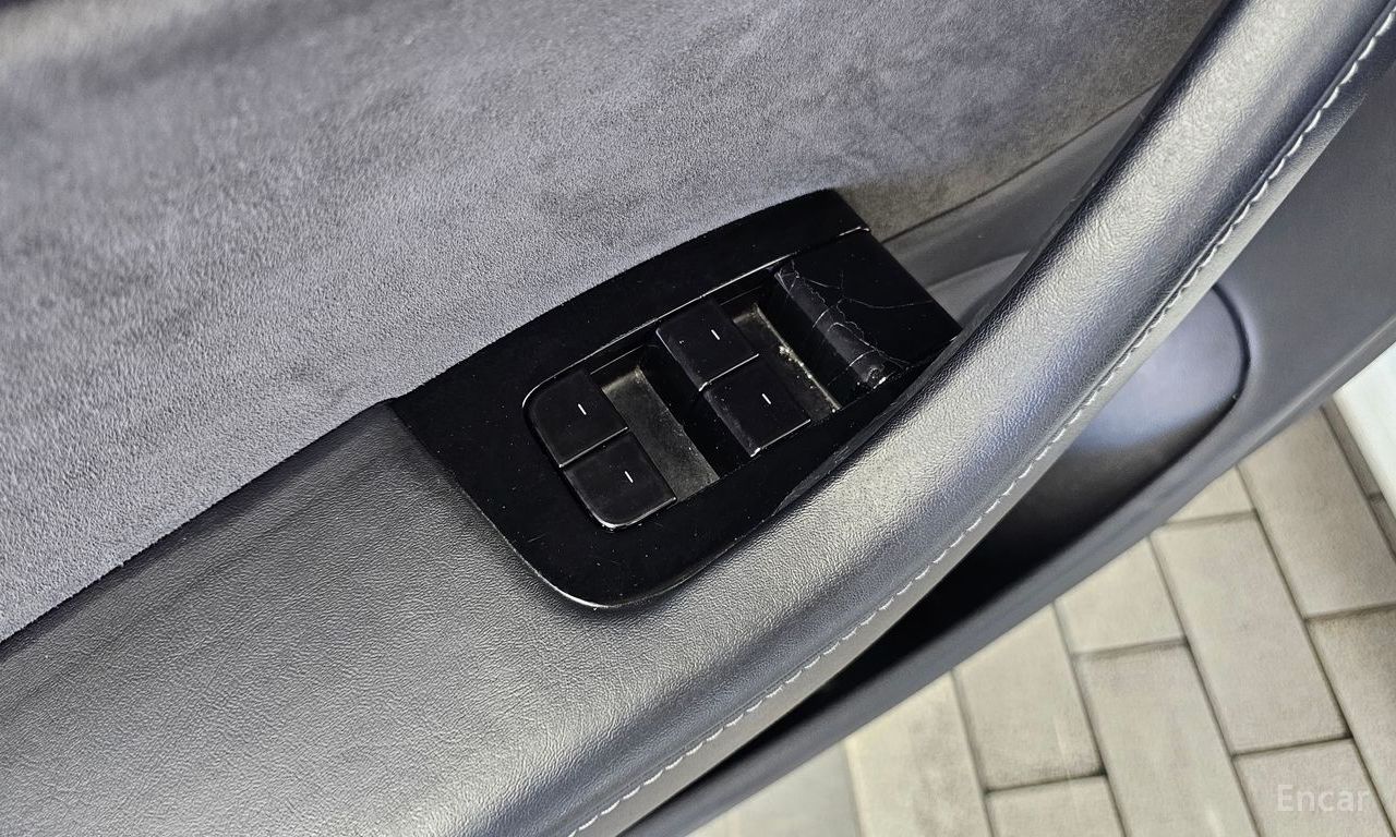 Tesla Model 3 Standard Range Plus RWD 2020