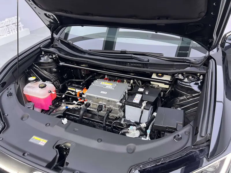 Toyota bZ5 2025 550 PRO