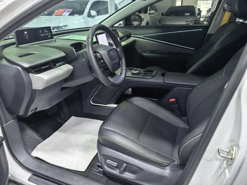 Toyota bZ5 2025 550 PRO Smart Travel Edition