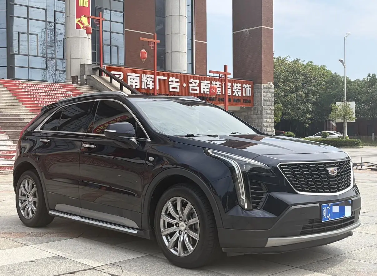 Cadillac XT4 2020 28T 2WD Leading